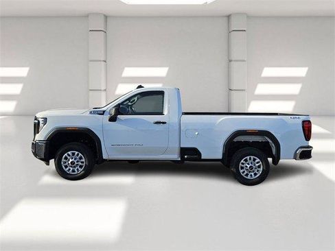 New 2026 GMC Sierra 2500 Pro image 2