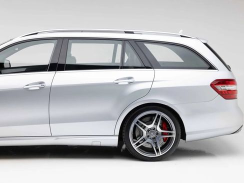 Used 2012 Mercedes-Benz E 63 AMG Wagon image 17