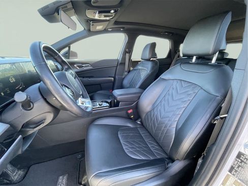 Used 2024 Kia Sportage X-Line w/ X-Line Premium Package AWD/4WD image 14