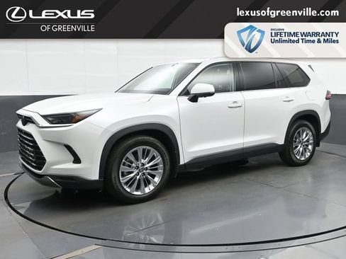 Used 2025 Toyota Grand Highlander AWD image 4