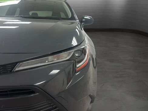 Used 2023 Toyota Corolla LE w/ Carpet Mat Package (TMS) FWD image 28