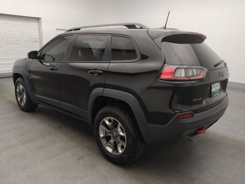 Used 2019 Jeep Cherokee Trailhawk w/ Cold Weather Group image 5