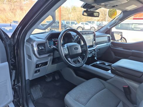 Used 2024 Ford F150 XLT w/ Mobile Office Package image 17