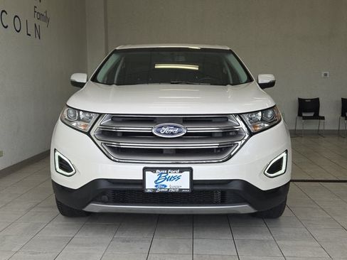 Used 2016 Ford Edge Titanium w/ Class II Trailer Tow Package AWD/4WD image 2