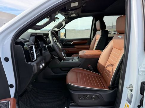 New 2026 GMC Sierra 2500 Denali Ultimate w/ Max Trailering Package image 11