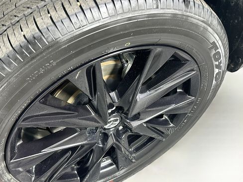 Used 2024 MAZDA CX-5 Carbon Edition image 11