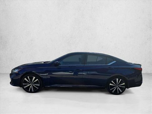 Used 2020 Nissan Altima 2.5 SR image 3