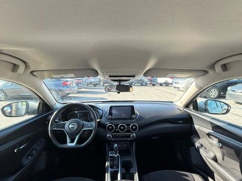 Used 2023 Nissan Sentra SV FWD image 10