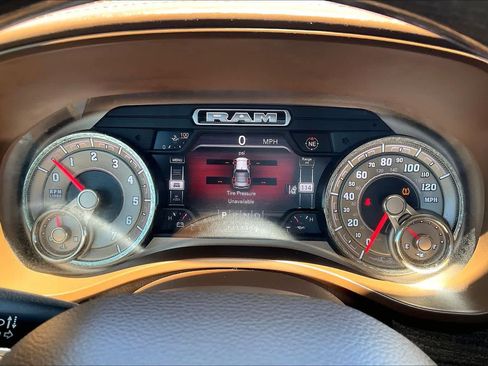 Used 2019 RAM 1500 Limited AWD/4WD image 26
