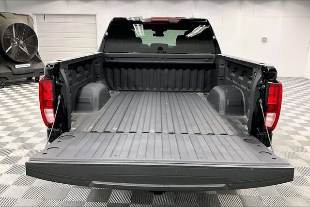 Used 2024 GMC Sierra 1500 Pro w/ Graphite Edition AWD/4WD image 30