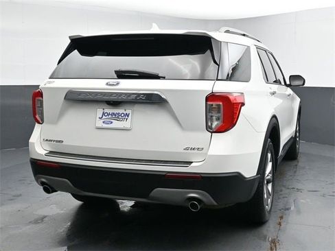 Used 2022 Ford Explorer Limited w/ Equipment Group 301A image 14