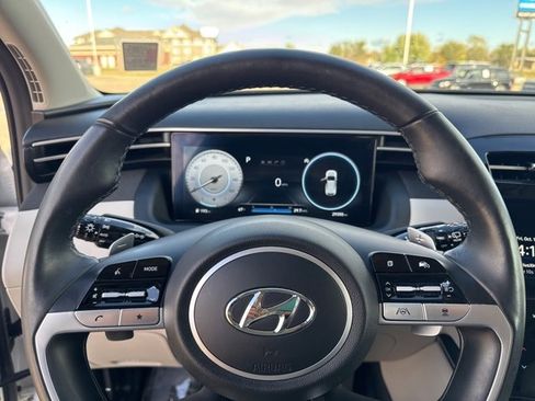 Used 2023 Hyundai Tucson Limited w/ Cargo Package image 15