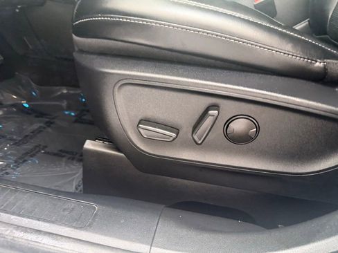 Used 2024 Ford Escape Platinum image 12