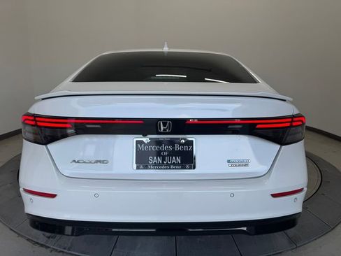 Used 2023 Honda Accord Touring image 12