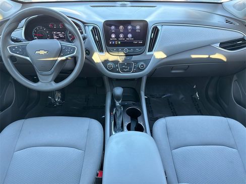 Used 2022 Chevrolet Malibu LS image 21