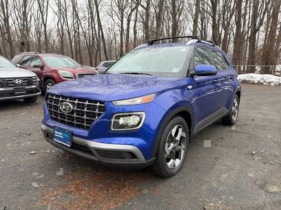 Certified 2023 Hyundai Venue Limited