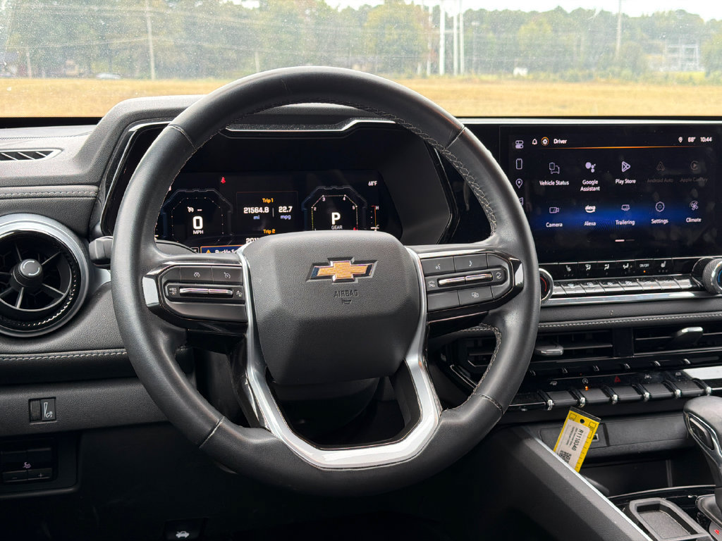 Used 2024 Chevrolet Colorado LT w/ LT Convenience Package II RWD image 19