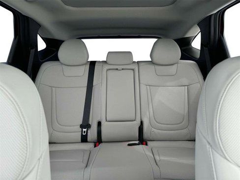 New 2025 Hyundai Tucson SEL image 16