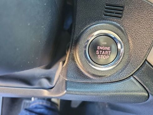 Used 2020 Subaru Outback Limited w/ Popular Package #2 AWD/4WD image 17