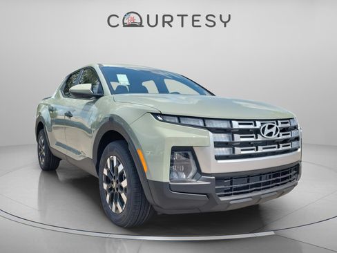 New 2026 Hyundai Santa Cruz SE image 4