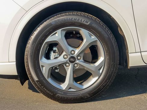 Used 2024 Ford Escape ST-Line w/ Tech Pack #1 image 11