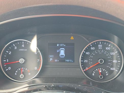 Used 2022 Kia Sportage LX FWD image 8