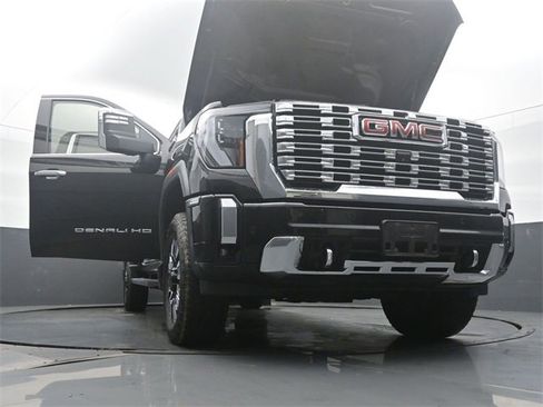 Used 2024 GMC Sierra 2500 Denali w/ Denali Reserve Package image 58