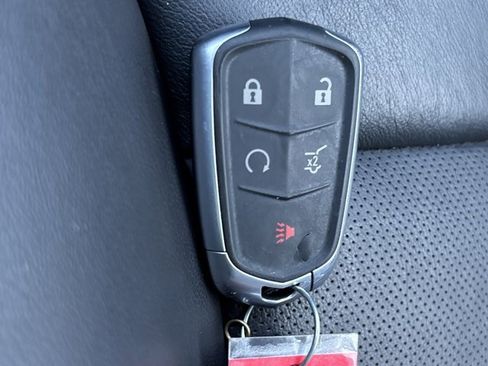 Used 2020 Cadillac XT5 Premium Luxury image 45