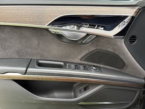 Used 2019 Audi A8 L 3.0T w/ Luxury Package image 34