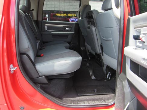 Used 2019 RAM 1500 Big Horn RWD image 16