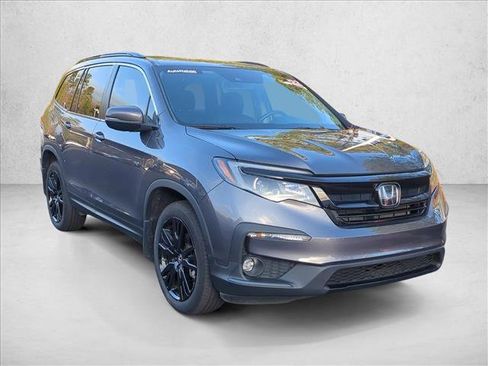 Used 2022 Honda Pilot Special Edition image 3
