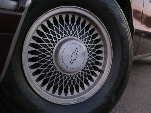 Used 1996 Chevrolet Caprice SS image 35