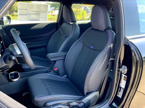 New 2026 MINI Cooper 2-Door Hardtop image 9