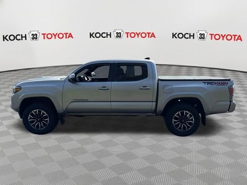 Used 2023 Toyota Tacoma TRD Sport image 4