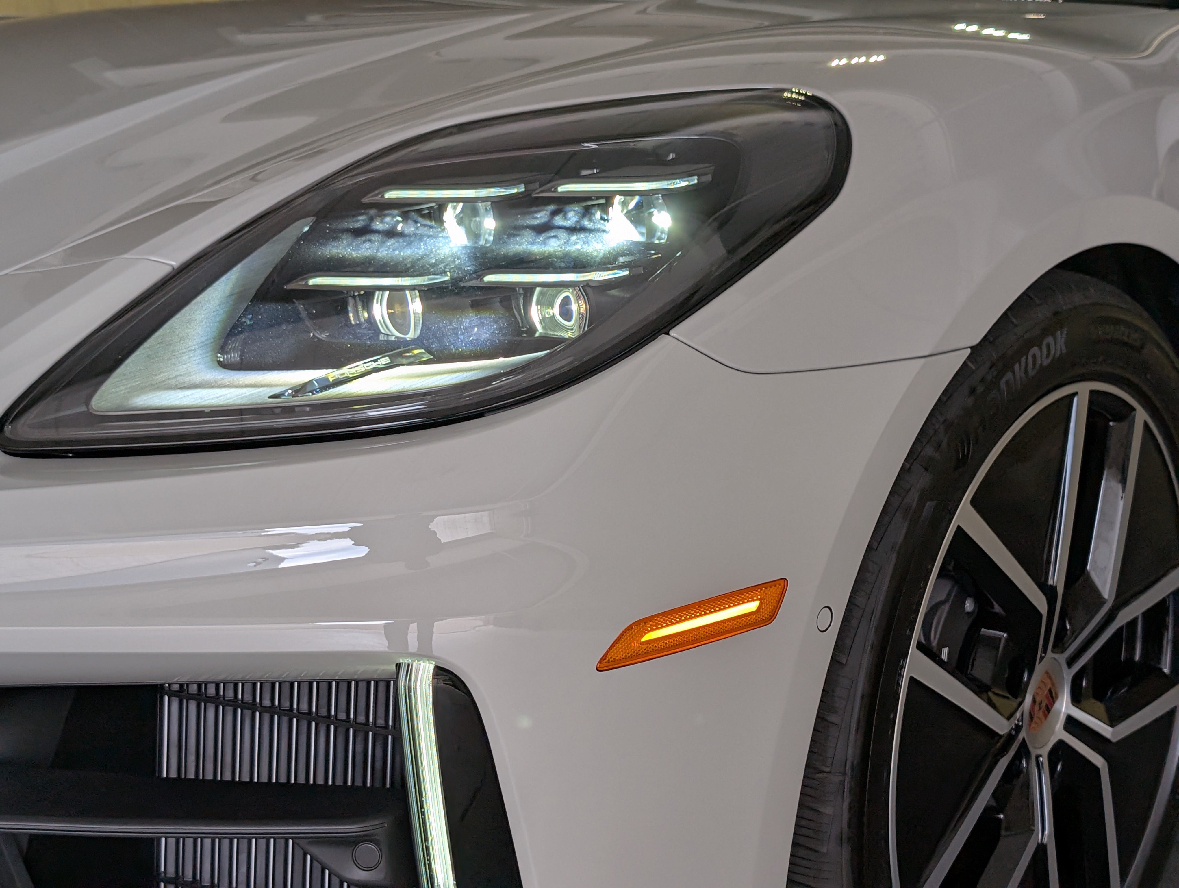 New 2026 Porsche Panamera 4 AWD/4WD image 13