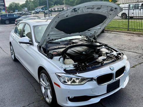 Used 2015 BMW 335i xDrive Sedan AWD/4WD image 4