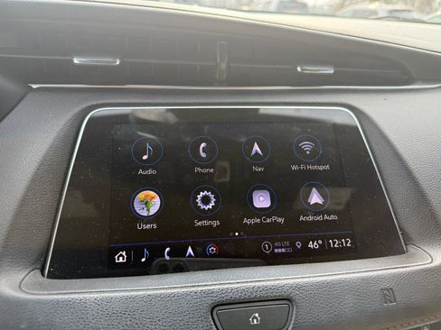 Used 2021 Cadillac XT4 Sport image 8