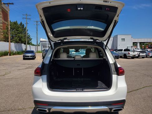 Used 2022 Mercedes-Benz GLE 350 4MATIC image 9