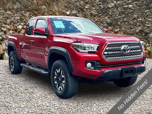 Used 2016 Toyota Tacoma TRD Off-Road w/ Towing Package AWD/4WD image 7