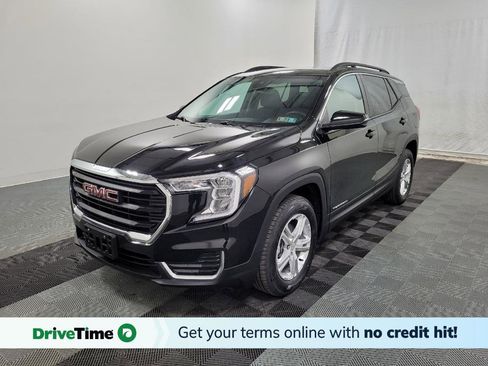 Used 2023 GMC Terrain SLE w/ Driver Convenience Package image 1