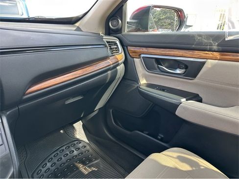Used 2017 Honda CR-V EX image 18