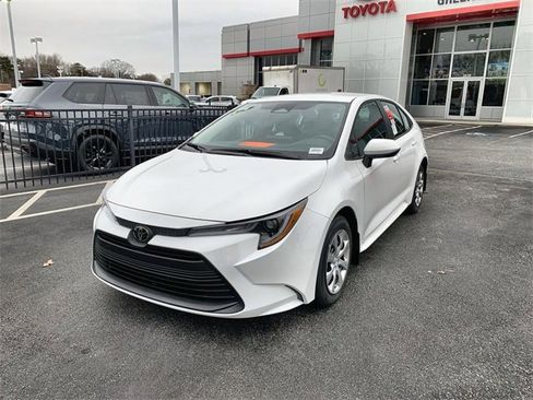 New 2026 Toyota Corolla LE image 4
