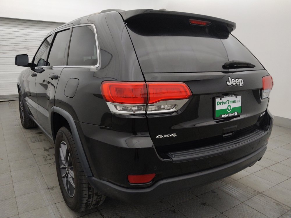 Used 2019 Jeep Grand Cherokee Laredo w/ Laredo X Package RWD image 5