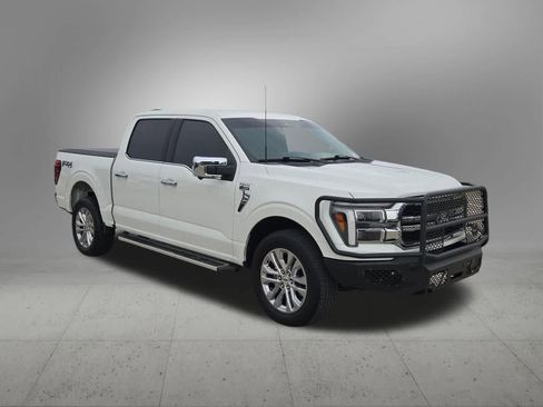 Used 2025 Ford F150 Lariat w/ Equipment Group 501A Mid AWD/4WD image 8
