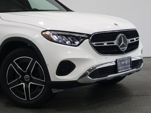 New 2026 Mercedes-Benz GLC 300 4MATIC image 3