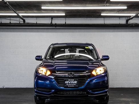Used 2016 Honda HR-V LX image 8