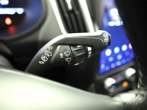 Used 2022 Ford Edge SEL image 26