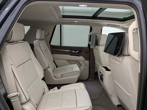 Certified 2024 GMC Yukon Denali w/ Advanced Technology Package image 24