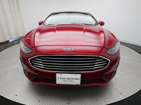 Used 2020 Ford Fusion SE w/ Equipment Group 151A FWD image 11