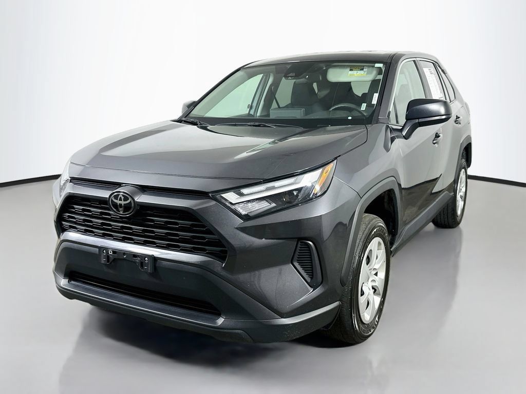 Used 2025 Toyota RAV4 LE FWD image 3